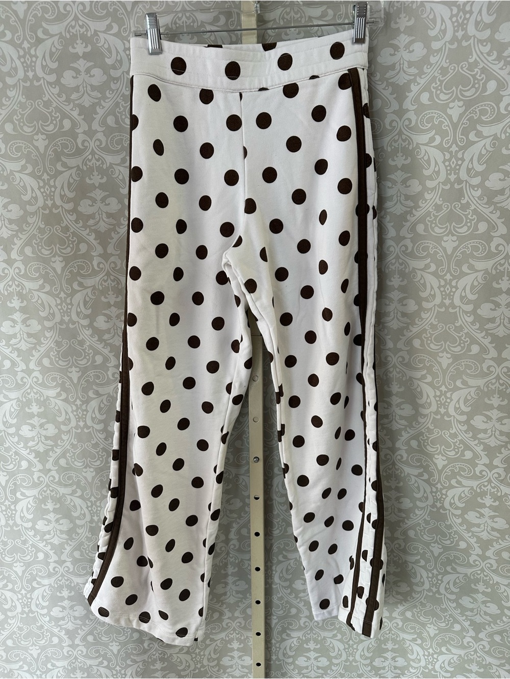 Carbon 38 white polka dot joggers size XS
